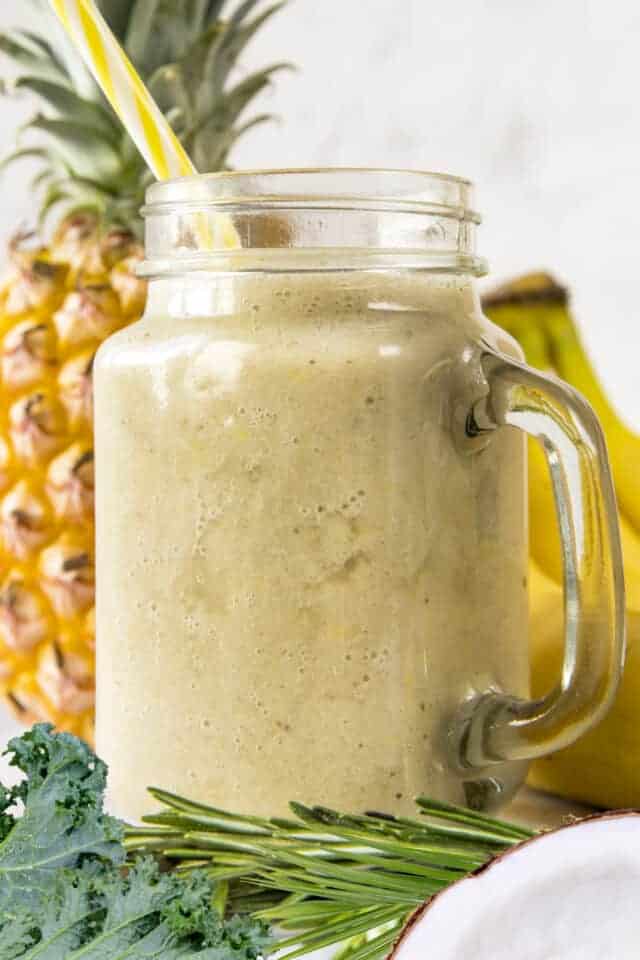 CholesterolLowering Pineapple Kale Smoothie Make Drinks