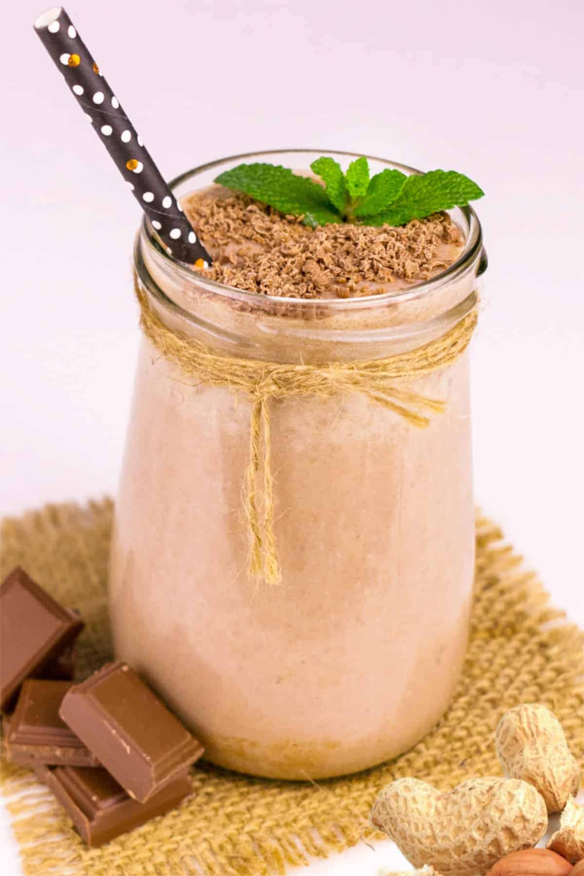 Keto Peanut Butter Cup Smoothie
