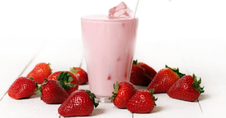 Keto Strawberry Cheesecake Smoothie Recipe