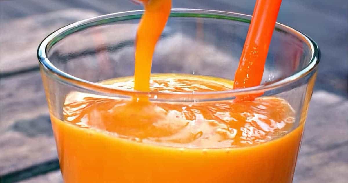 Tropical Papaya Detox Smoothie Recipe