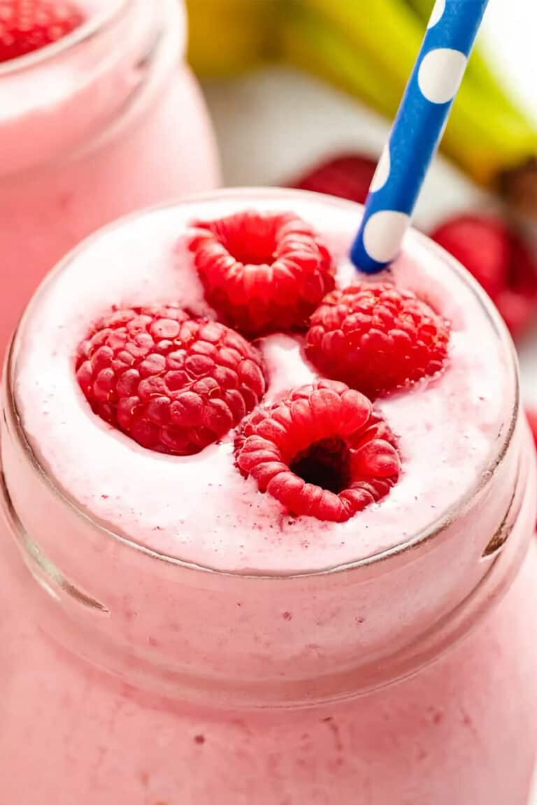 Vitamix Peanut Butter And Berry Smoothie