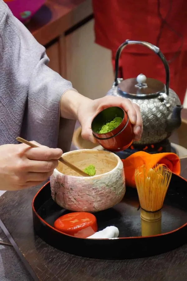 What Is Matcha Green Tea Powder? 6 Ceremonial Grade Matcha